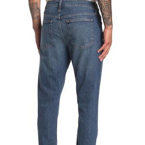 NWT - Joe's Jeans The Tapered Slim Fit Jeans